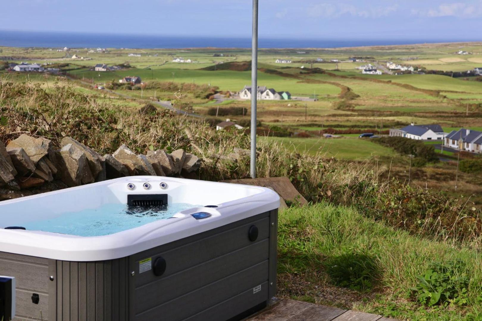 Elfin Cottage Doolin Exterior photo