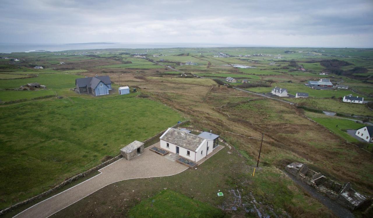 Elfin Cottage Doolin Exterior photo